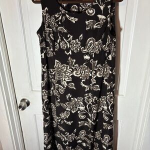 Elegant Brown and White Floral Dress